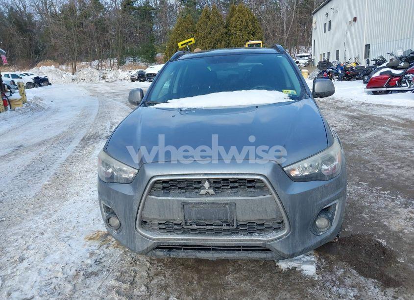 Photo 6 of 2014 Mitsubishi Outlander SPORT SE (VIN 4A4AR4AU4EE017745)