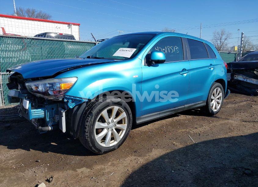 Photo 2 of 2013 Mitsubishi Outlander SPORT SE (VIN 4A4AR4AU5DE007157)