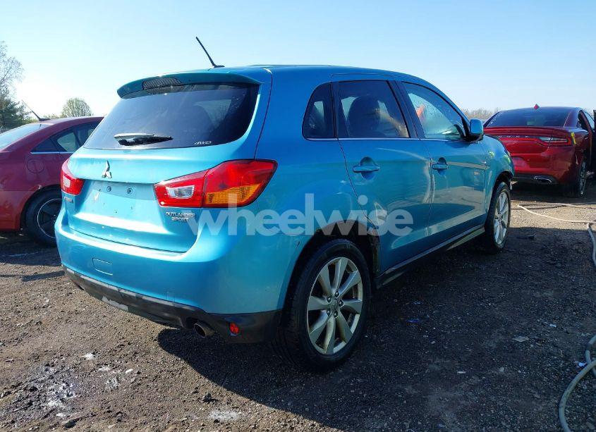 Photo 4 of 2013 Mitsubishi Outlander SPORT SE (VIN 4A4AR4AU5DE007157)