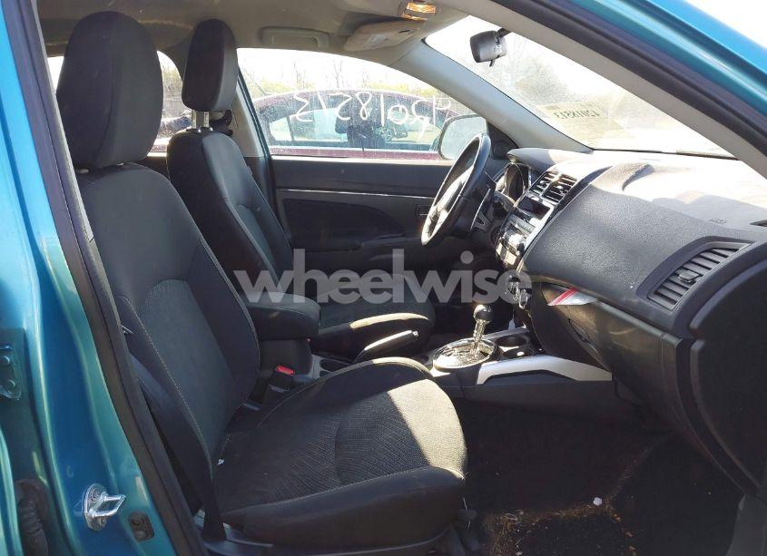 Photo 5 of 2013 Mitsubishi Outlander SPORT SE (VIN 4A4AR4AU5DE007157)