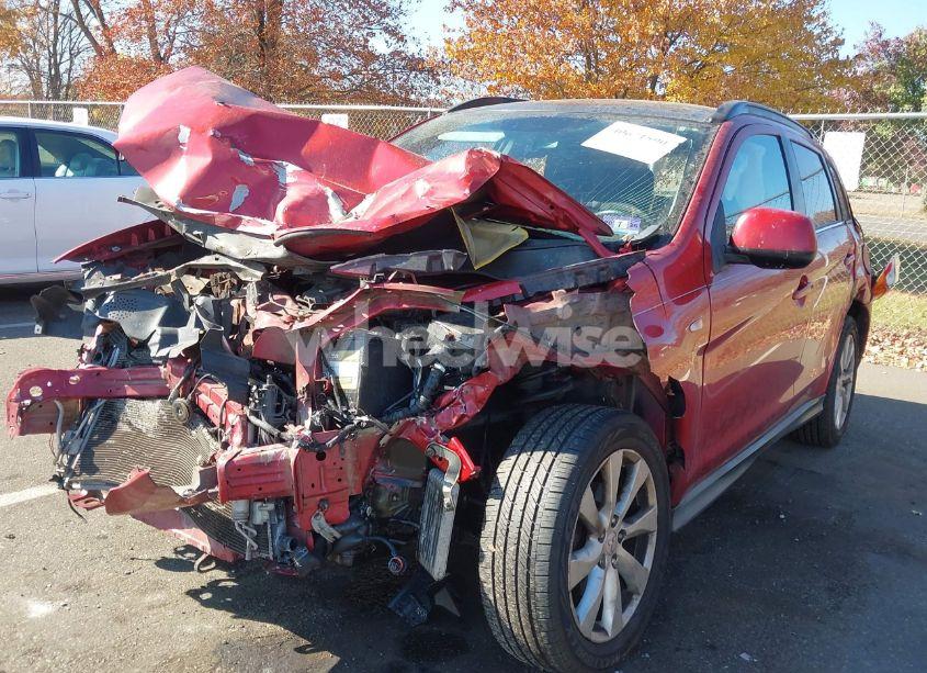 Photo 2 of 2013 Mitsubishi Outlander SPORT SE (VIN 4A4AR4AU5DE018868)