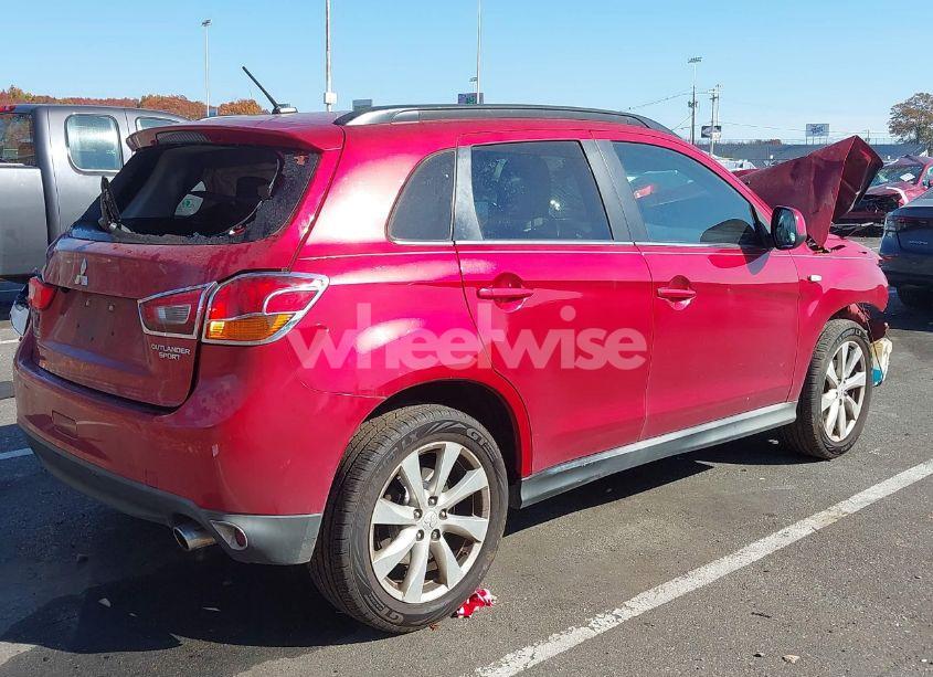 Photo 4 of 2013 Mitsubishi Outlander SPORT SE (VIN 4A4AR4AU5DE018868)