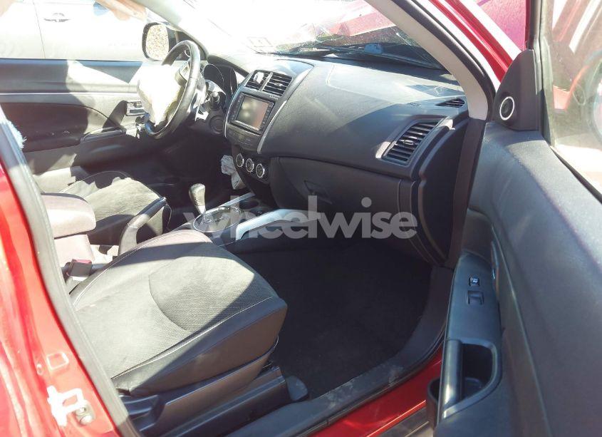 Photo 5 of 2013 Mitsubishi Outlander SPORT SE (VIN 4A4AR4AU5DE018868)