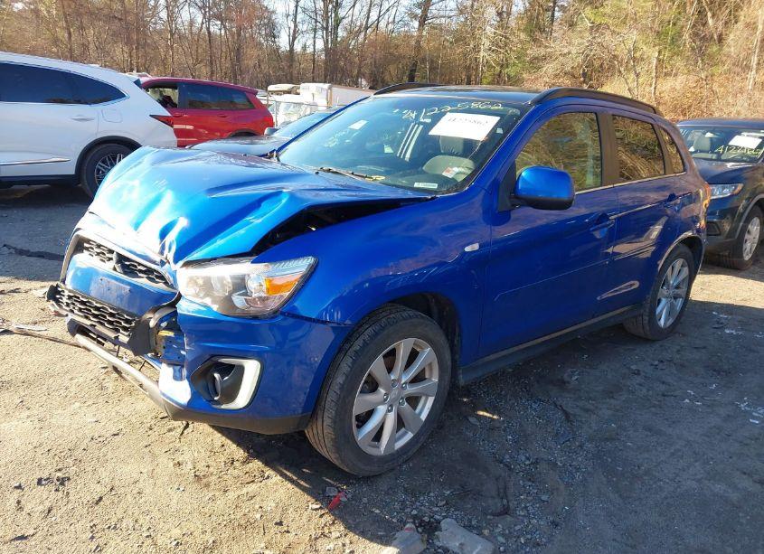 Photo 2 of 2015 Mitsubishi Outlander SPORT SE (VIN 4A4AR4AU5FE002026)