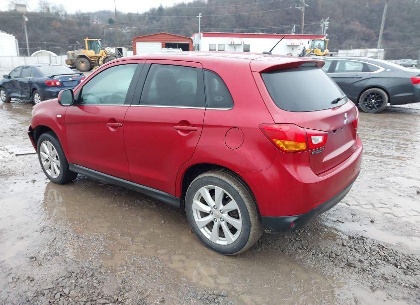 Photo 3 of 2015 Mitsubishi Outlander SPORT SE (VIN 4A4AR4AU5FE002981)