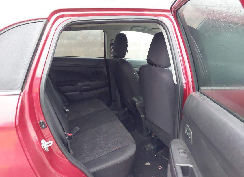 Photo 8 of 2015 Mitsubishi Outlander SPORT SE (VIN 4A4AR4AU5FE002981)