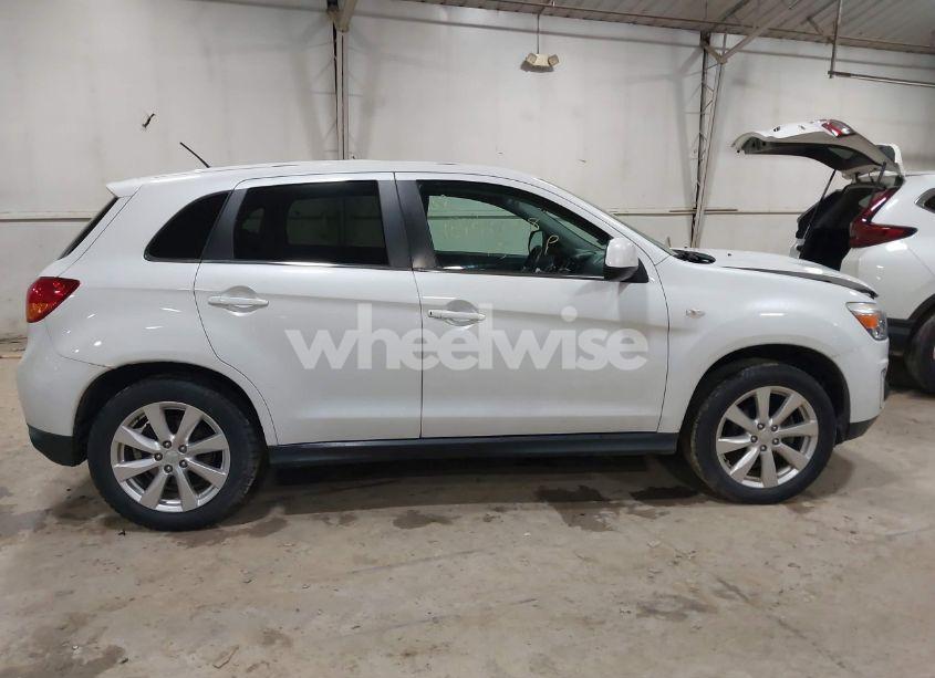 Photo 13 of 2015 Mitsubishi Outlander SPORT SE (VIN 4A4AR4AU5FE012250)