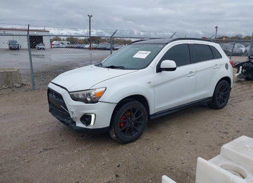 Photo 2 of 2015 Mitsubishi Outlander SPORT SE (VIN 4A4AR4AU5FE028495)