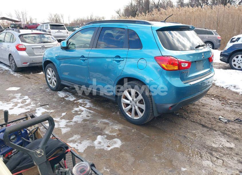 Photo 3 of 2013 Mitsubishi Outlander SPORT SE (VIN 4A4AR4AU6DE012724)