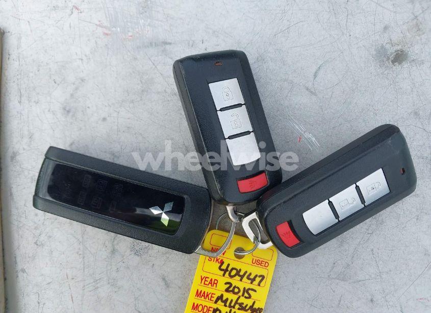 Photo 11 of 2015 Mitsubishi Outlander SPORT SE (VIN 4A4AR4AU6FE023404)