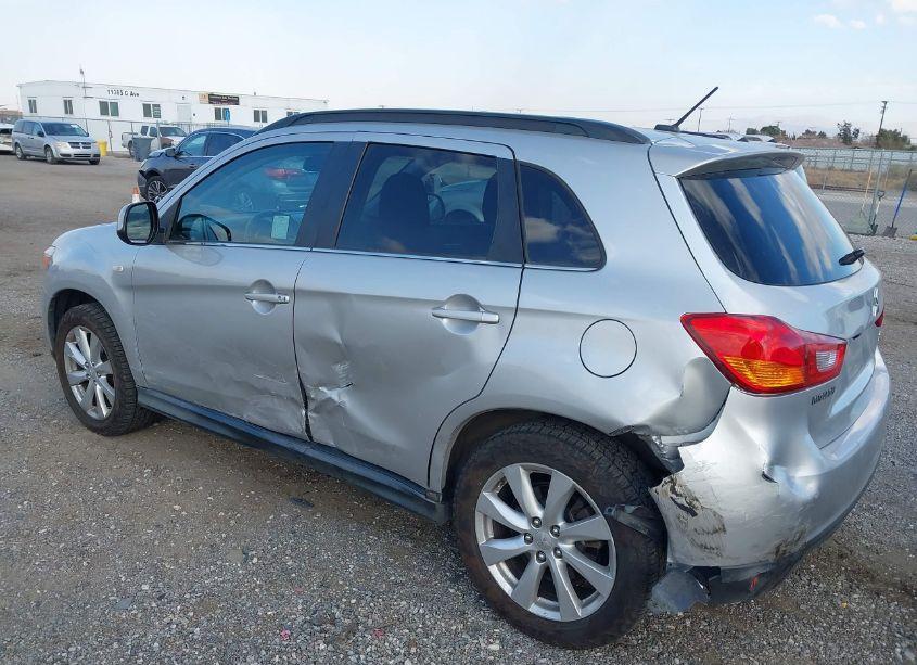 Photo 3 of 2013 Mitsubishi Outlander SPORT SE (VIN 4A4AR4AU7DE016376)