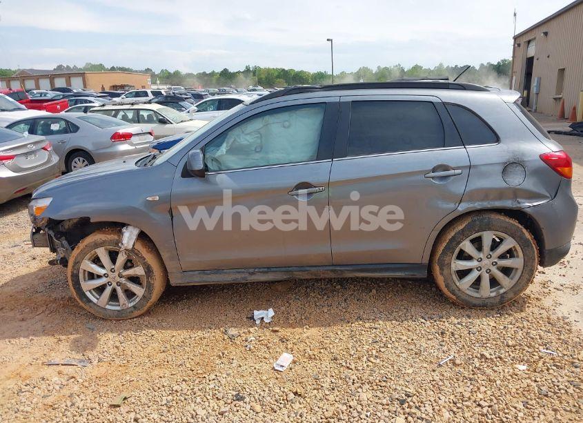 Photo 14 of 2014 Mitsubishi Outlander SPORT SE (VIN 4A4AR4AU7EE028934)