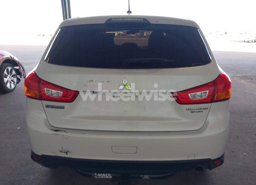 Photo 16 of 2015 Mitsubishi Outlander SPORT SE (VIN 4A4AR4AU7FE032466)