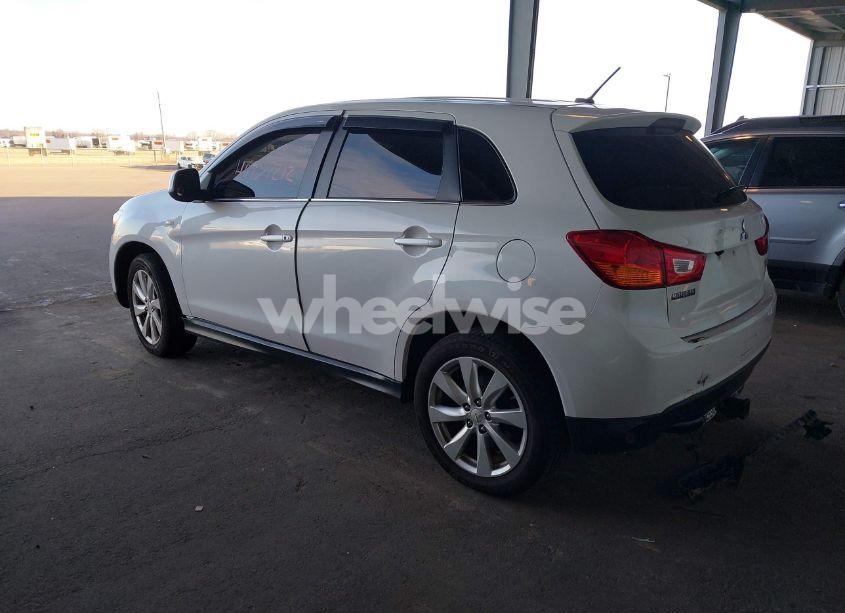 Photo 3 of 2015 Mitsubishi Outlander SPORT SE (VIN 4A4AR4AU7FE032466)