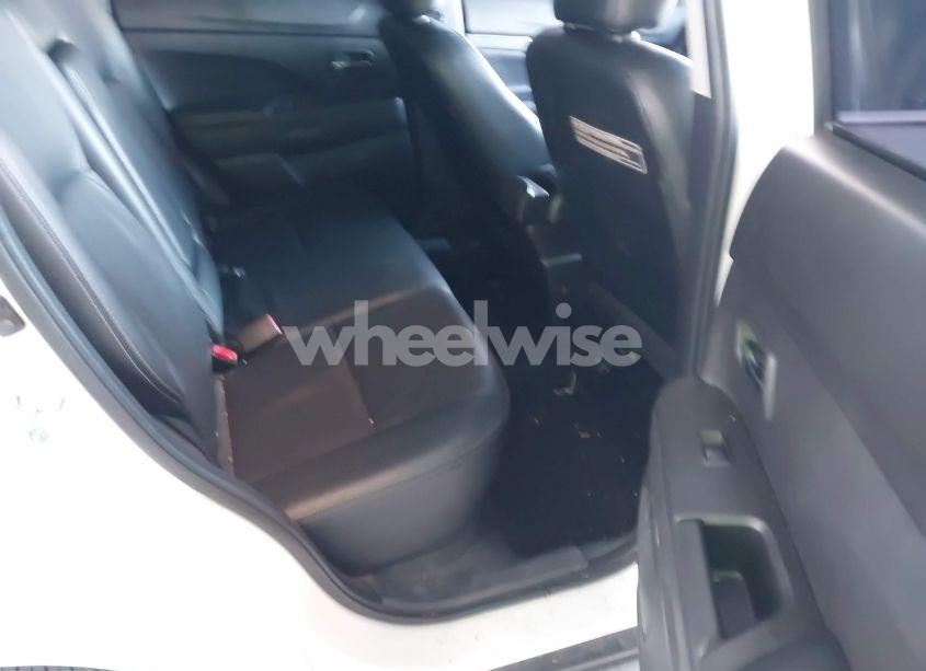 Photo 8 of 2015 Mitsubishi Outlander SPORT SE (VIN 4A4AR4AU7FE032466)