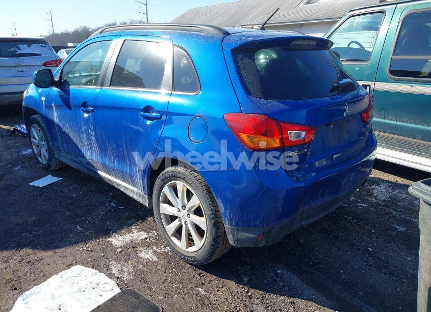 Photo 3 of 2015 Mitsubishi Outlander SPORT SE (VIN 4A4AR4AU8FE011707)