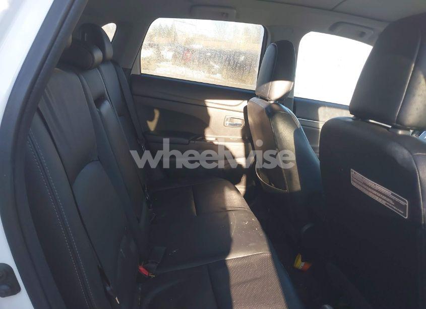 Photo 8 of 2014 Mitsubishi Outlander SPORT SE (VIN 4A4AR4AUXEE014039)