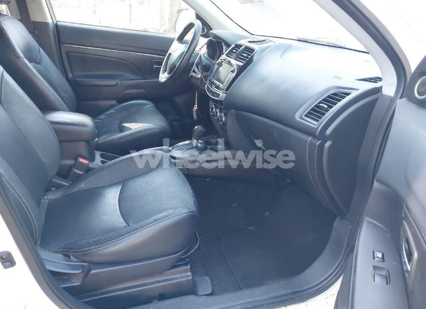 Photo 5 of 2015 Mitsubishi Outlander SPORT SE (VIN 4A4AR4AUXFE003883)