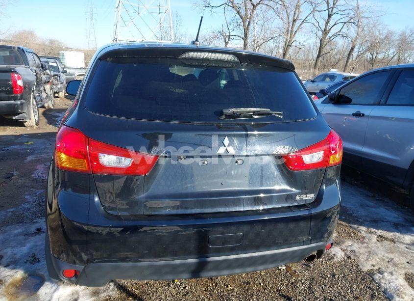 Photo 17 of 2015 Mitsubishi Outlander SPORT SE (VIN 4A4AR4AUXFE006265)