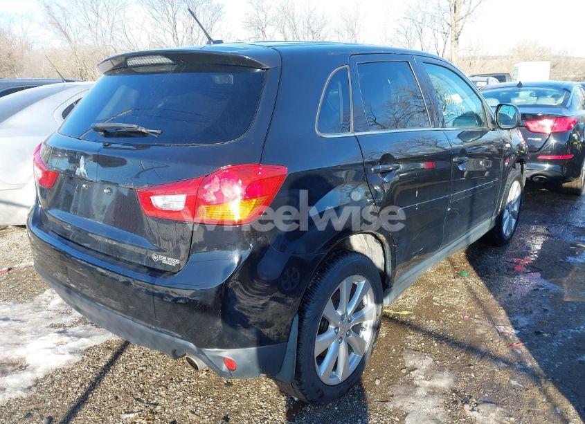 Photo 4 of 2015 Mitsubishi Outlander SPORT SE (VIN 4A4AR4AUXFE006265)