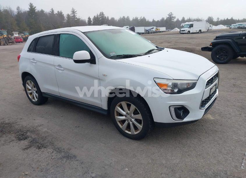 2015 Mitsubishi Outlander SPORT SE (VIN 4A4AR4AUXFE007612) main photo