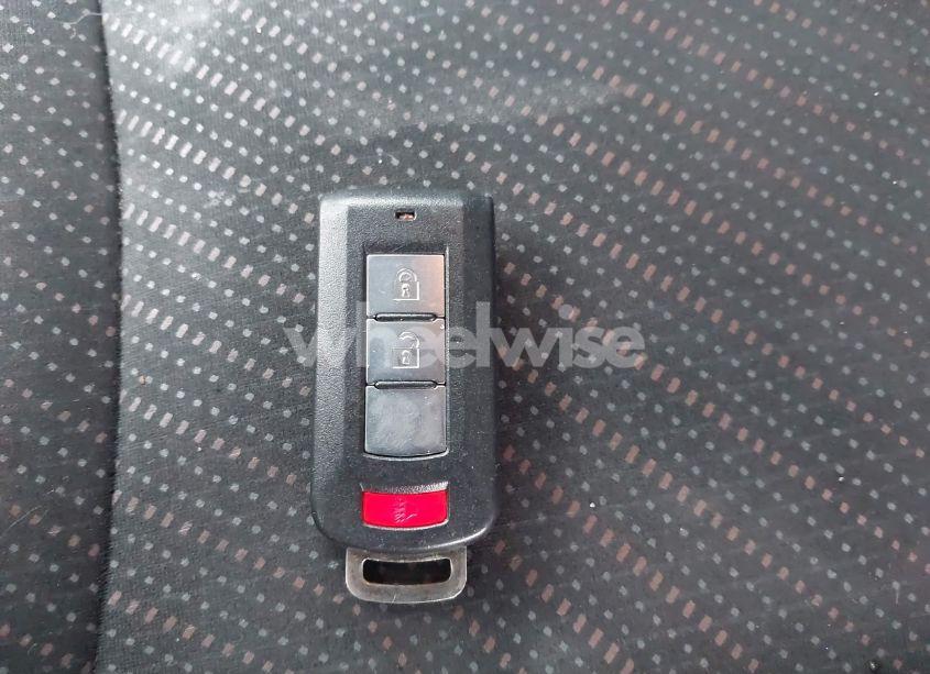 Photo 11 of 2015 Mitsubishi Outlander SPORT SE (VIN 4A4AR4AUXFE057829)