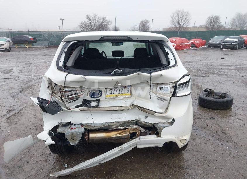 Photo 6 of 2015 Mitsubishi Outlander SPORT SE (VIN 4A4AR4AUXFE057829)