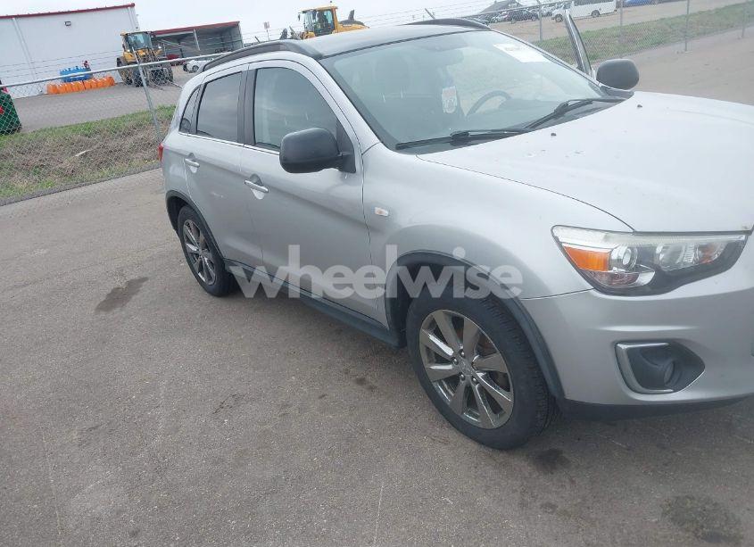 Photo 12 of 2013 Mitsubishi Outlander SPORT LE (VIN 4A4AR5AU2DE023810)