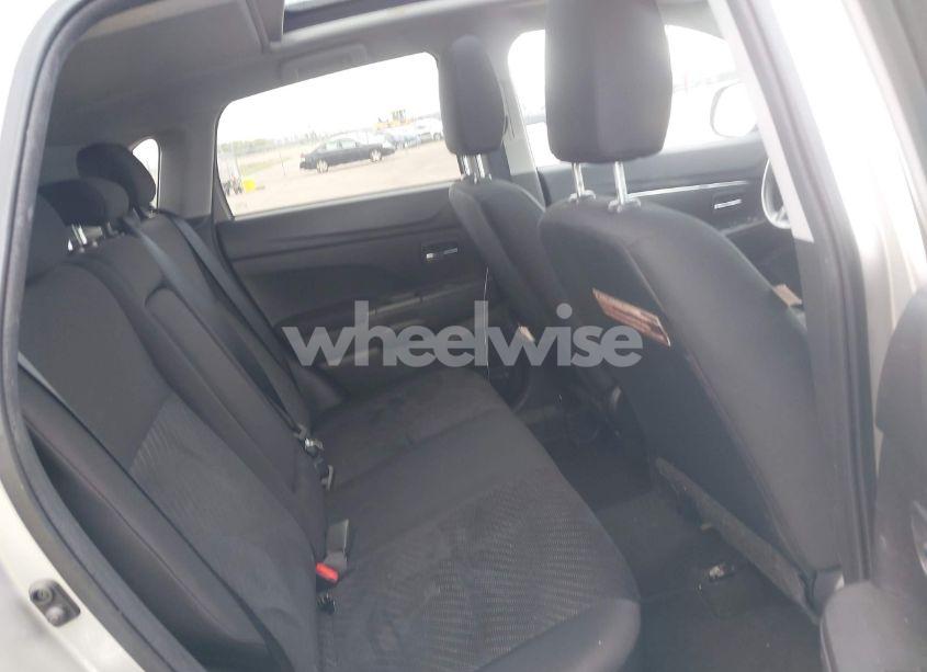 Photo 8 of 2013 Mitsubishi Outlander SPORT LE (VIN 4A4AR5AU2DE023810)