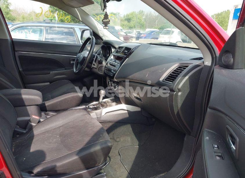 Photo 5 of 2013 Mitsubishi Outlander SPORT LE (VIN 4A4AR5AU8DE017073)