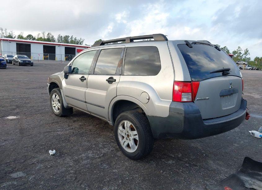 Photo 3 of 2005 Mitsubishi Endeavor LS (VIN 4A4MM21S95E021398)