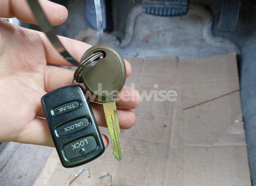 Photo 11 of 2004 Chrysler Sebring LIMITED (VIN 4C3AG52HX4E083092)