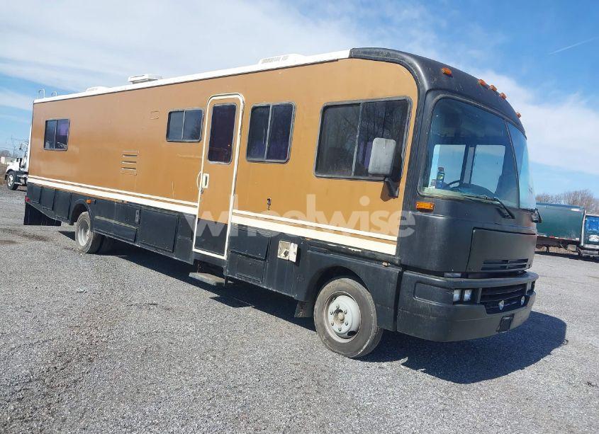 1994 Oshkosh Motor TRUCK CO. CHASSIS X LINE (VIN 4CDR5EM29R2304199) main photo