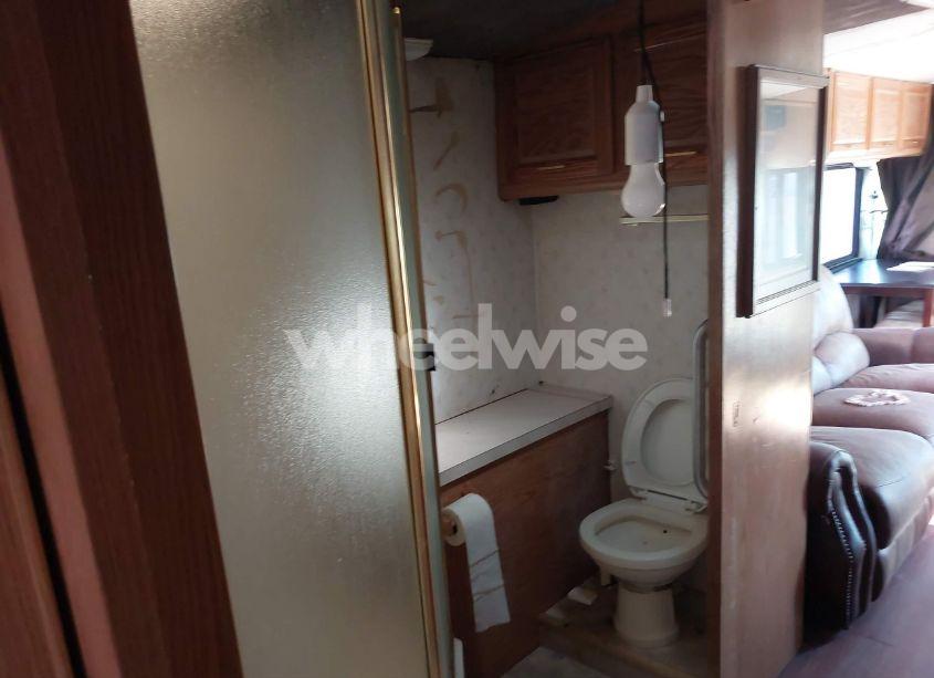 Photo 12 of 1994 Oshkosh Motor TRUCK CO. CHASSIS X LINE (VIN 4CDR5EM29R2304199)