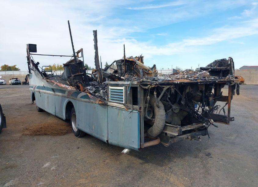 Photo 3 of 1993 Oshkosh Motor TRUCK CO. CHASSIS X LINE (VIN 4CDR69R29P2302575)