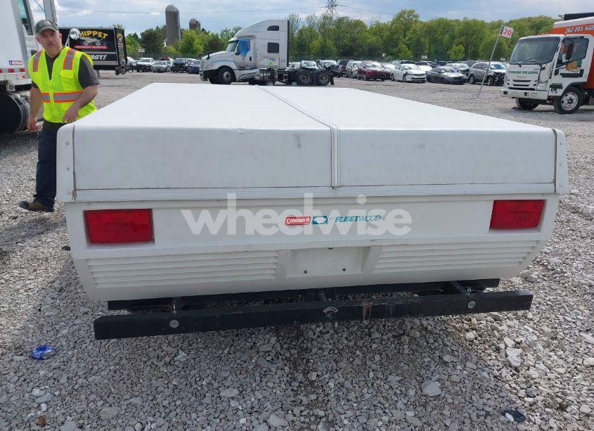 Photo 8 of 1995 Fleetwood Royale POP UP CAMPER (VIN 4CE689E19S7266968)