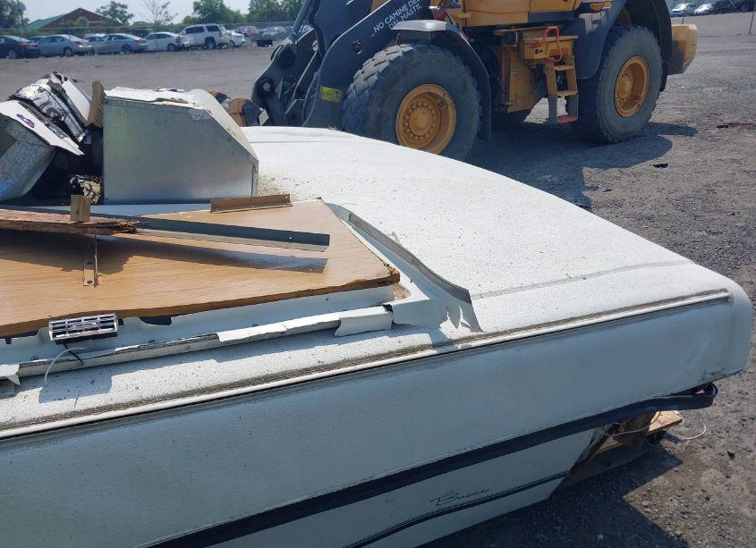 Photo 5 of 1999 Starcraft Venture N/A (VIN 4CP678H19X7263656)