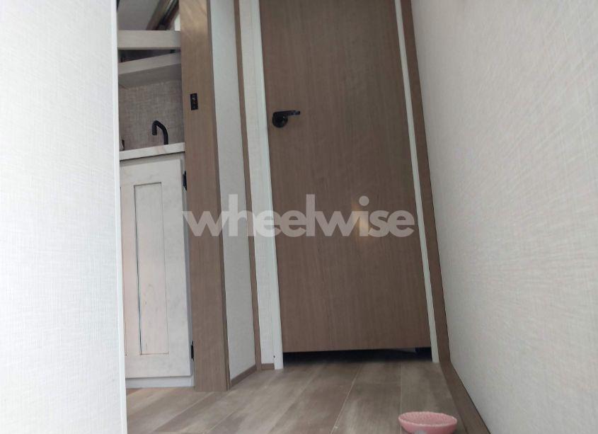 Photo 8 of 2024 Kz Durango 286BHD HALF TON 5H WHEEL TRAVEL TRAILER (VIN 4EZFD3422R6044599)