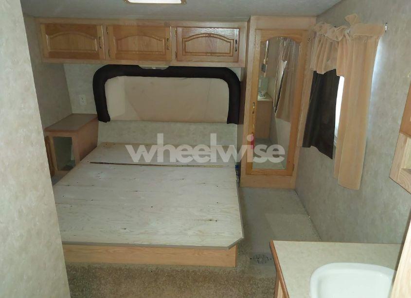 Photo 13 of 2004 K-z Inc TRAVEL TRAILER (VIN 4EZFS28274S098653)