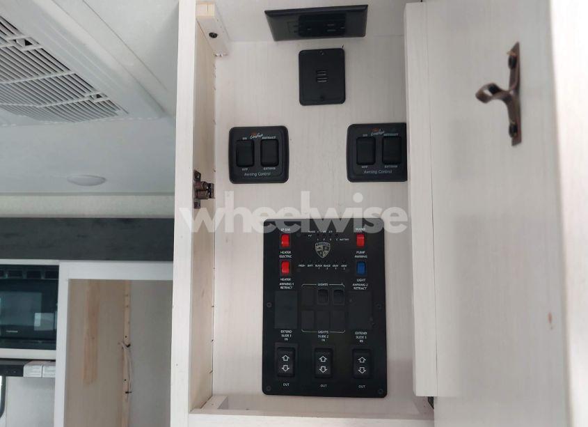 Photo 15 of 2022 Venture Rv SPORT TREK (VIN 4EZT13224N8101396)