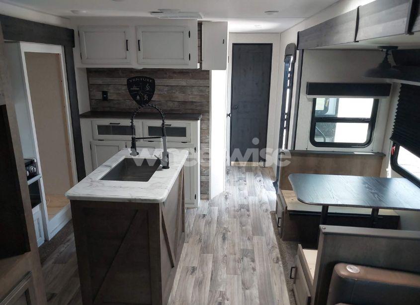 Photo 6 of 2022 Venture Rv SPORT TREK (VIN 4EZT13224N8101396)