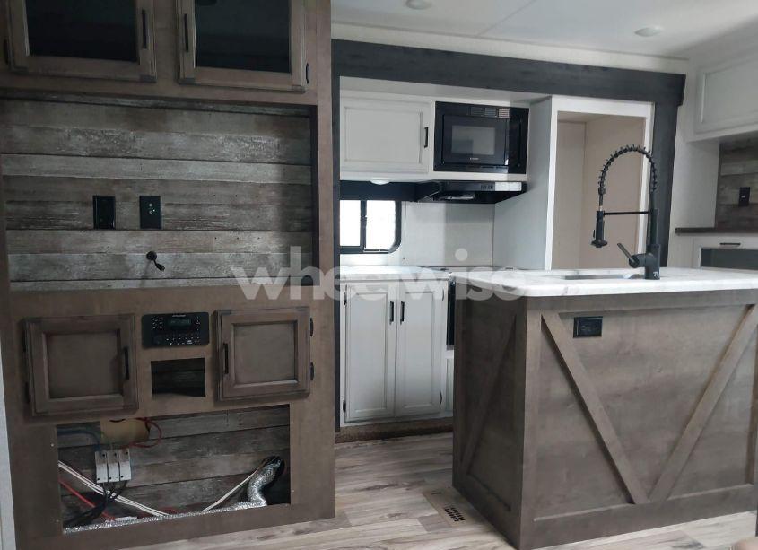 Photo 7 of 2022 Venture Rv SPORT TREK (VIN 4EZT13224N8101396)