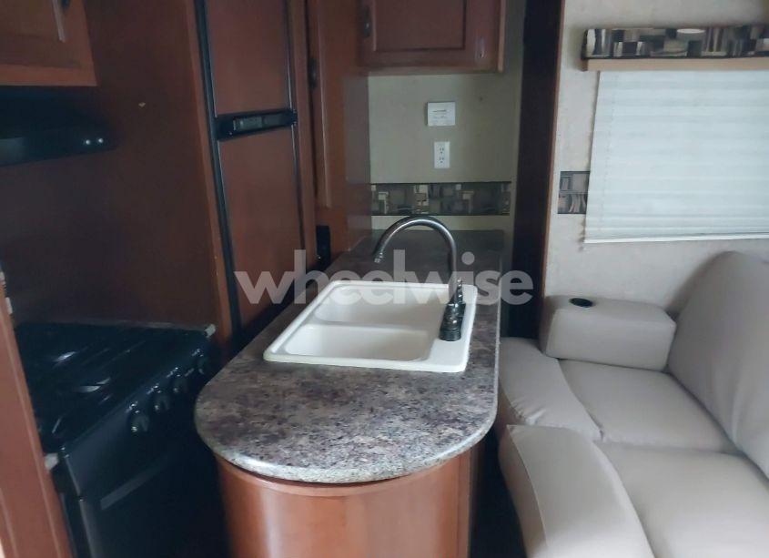 Photo 5 of 2015 K-z Inc MXT (VIN 4EZTG3123F8042133)