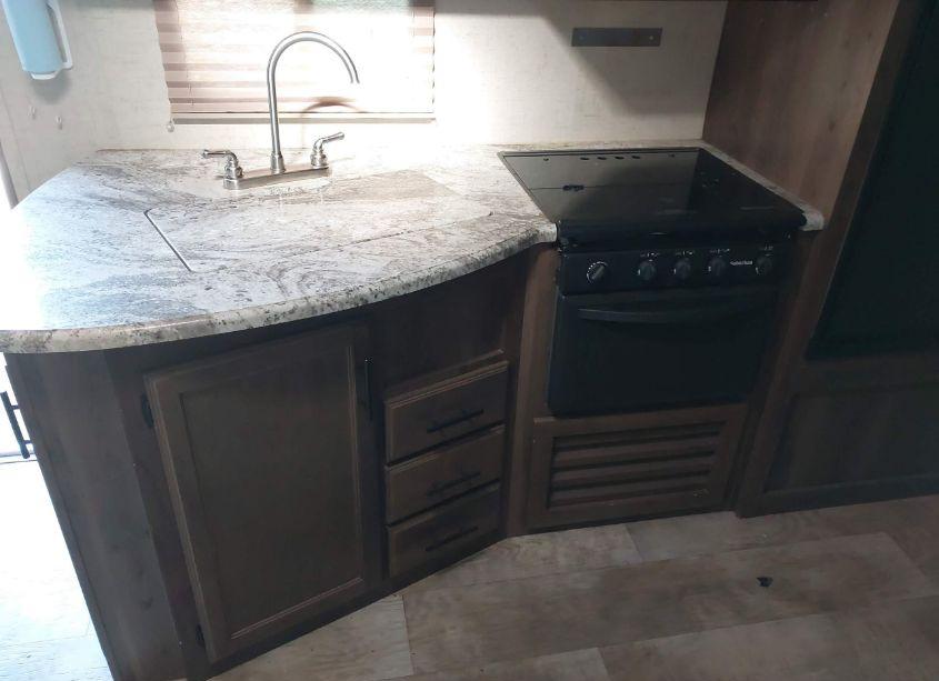 Photo 16 of 2018 Kz Connect (VIN 4EZTL2821J8070498)