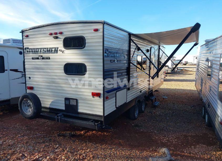 Photo 4 of 2020 K-z Inc TRAVEL TRAILER (VIN 4EZTU2624L5087705)