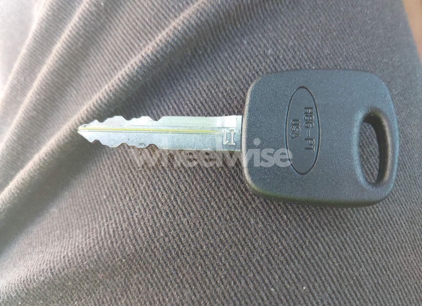 Photo 11 of 2001 Mazda Tribute ES V6/LX V6 (VIN 4F2CU08171KM30581)