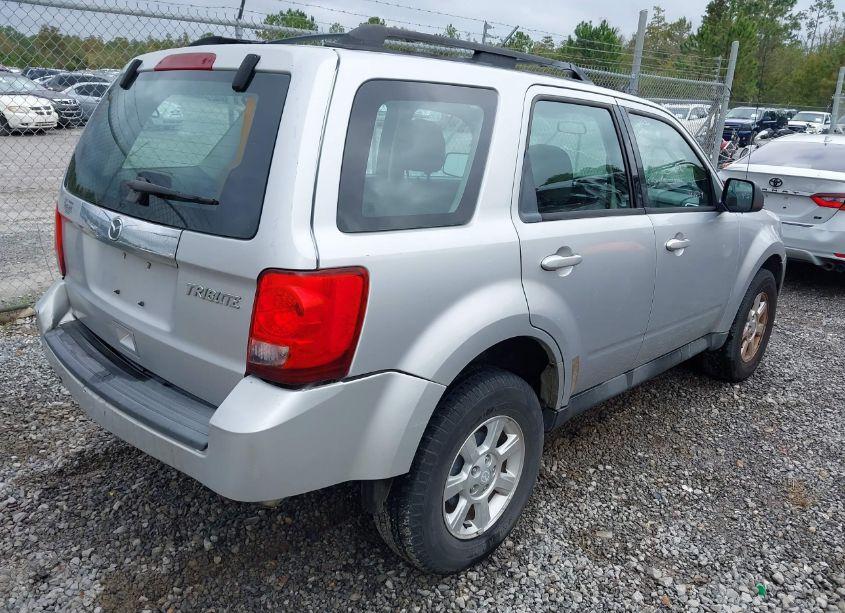 Photo 4 of 2011 Mazda Tribute I SPORT (VIN 4F2CY0C70BKM00646)