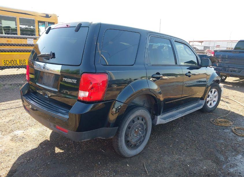 Photo 4 of 2010 Mazda Tribute I SPORT (VIN 4F2CY0C74AKM10031)