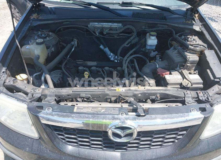 Photo 10 of 2010 Mazda Tribute I GRAND TOURING (VIN 4F2CY0C75AKM08157)