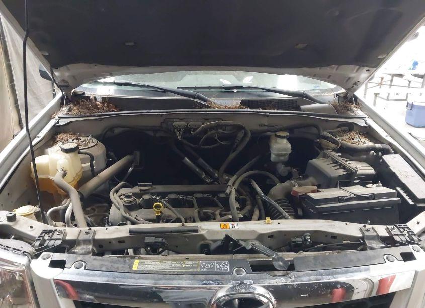 Photo 10 of 2010 Mazda Tribute I SPORT (VIN 4F2CY0C78AKM07620)